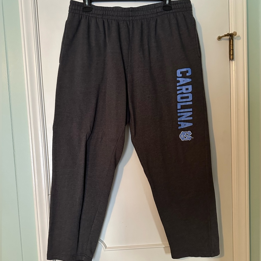 Knights Apparel Carolina Tar Heels Fleece Grey Sweatpants